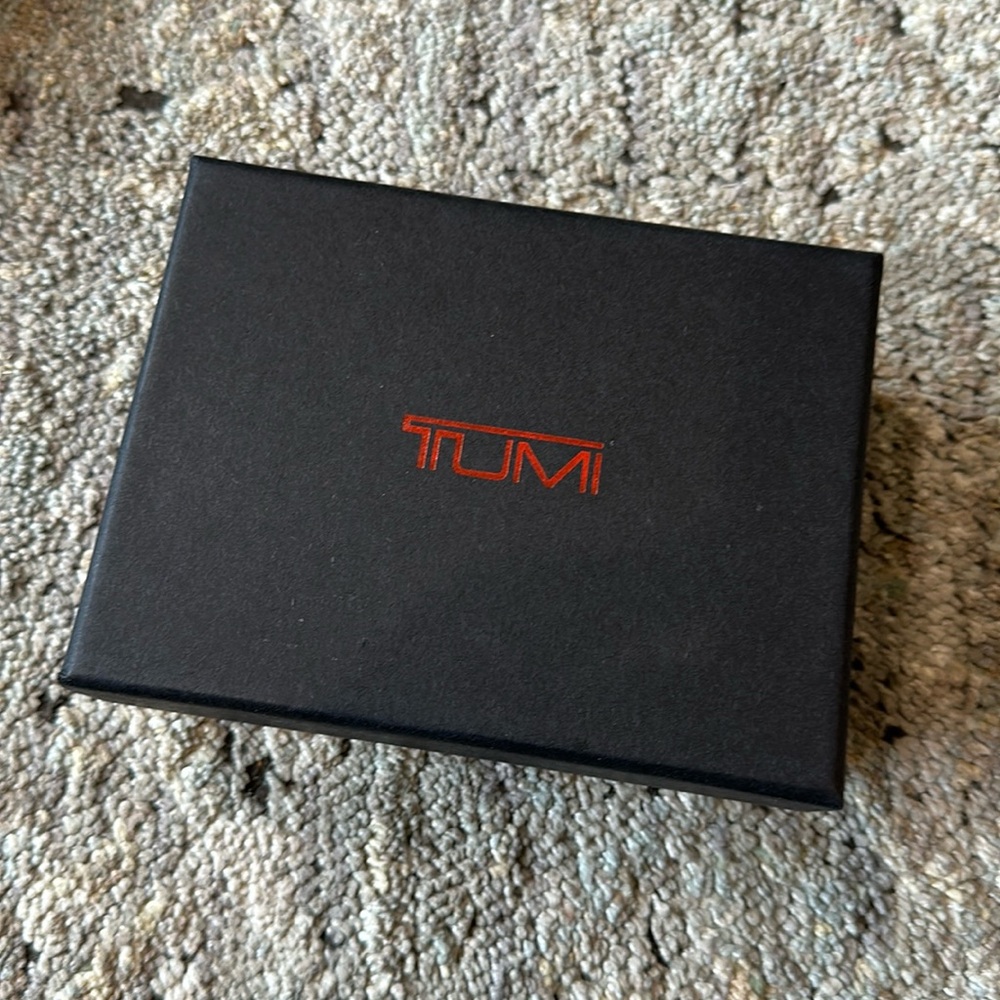 NWT Tami Monaco Double billfold - Picture 2 of 7